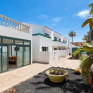 apartamentos-erika.in-canary-islands.com/